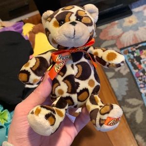 Reese’s limited edition leopard Reese’s cup bear !